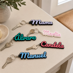 Llavero personalizado con nombre (2-3cm altura)